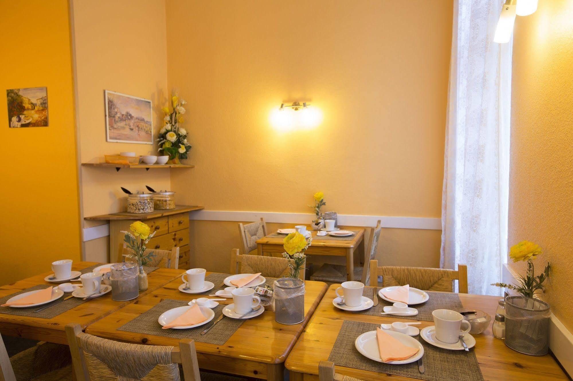 Hotel Am Hermannplatz Берлин Экстерьер фото